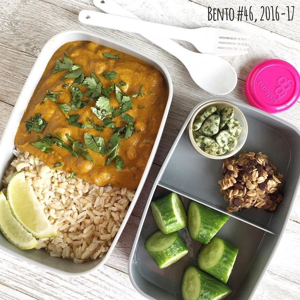 BentgoLunch's tweet photo. What are you having for lunch tomorrow? Doesn't this look delicious?
π· @lafujimama
#bentgo #bentgolunch #bentostyle #leftovers https://t.co/P5zAhsstYT