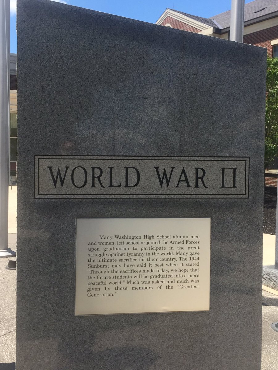 tomsbailey's tweet photo. WHS veterans memorial is an incredible testament to the entire Washington Court House  community. @WCHCS @WHSBlueLions @WCHCSAthletics https://t.co/8INfVHKMNV
