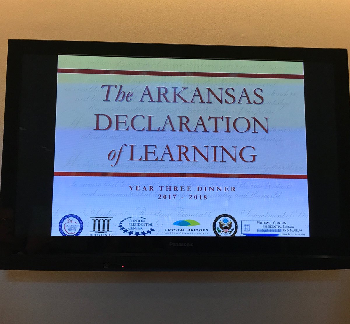 LibLadyCeleste's tweet photo. Arkansas Declaration of Learning, Year 3! So excited abt this amazing opportunity! #adol #crystalbridges #clintonlibrary #butlercenter #drr https://t.co/bslJHQ2wMr