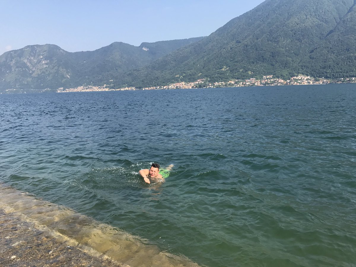 SergioSangio's tweet photo. #Colonno #LakeComo uno spettacolo poter fare il primo bagnetto nel #lario #estate #summer #estate2017 #estate https://t.co/m1siogrzr9