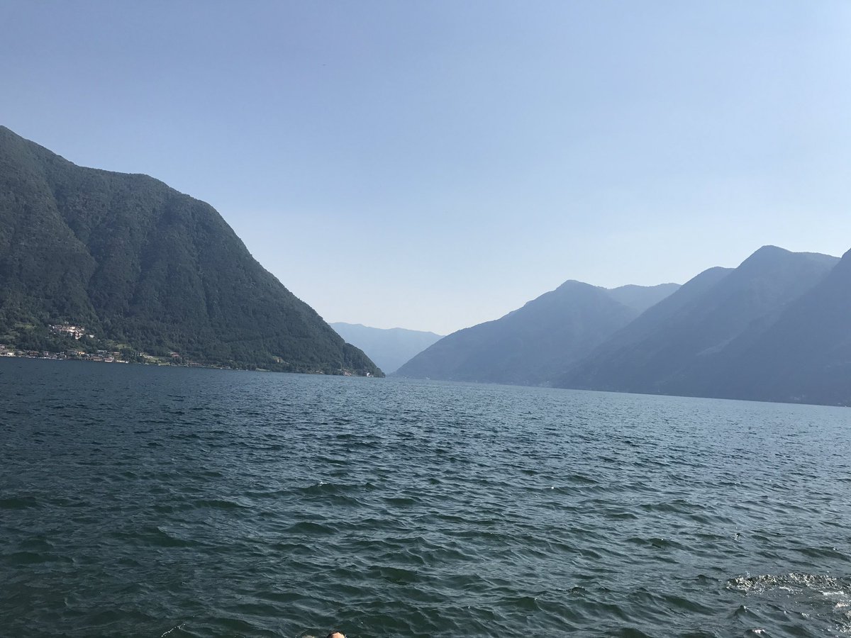 SergioSangio's tweet photo. #Colonno #LakeComo uno spettacolo poter fare il primo bagnetto nel #lario #estate #summer #estate2017 #estate https://t.co/m1siogrzr9