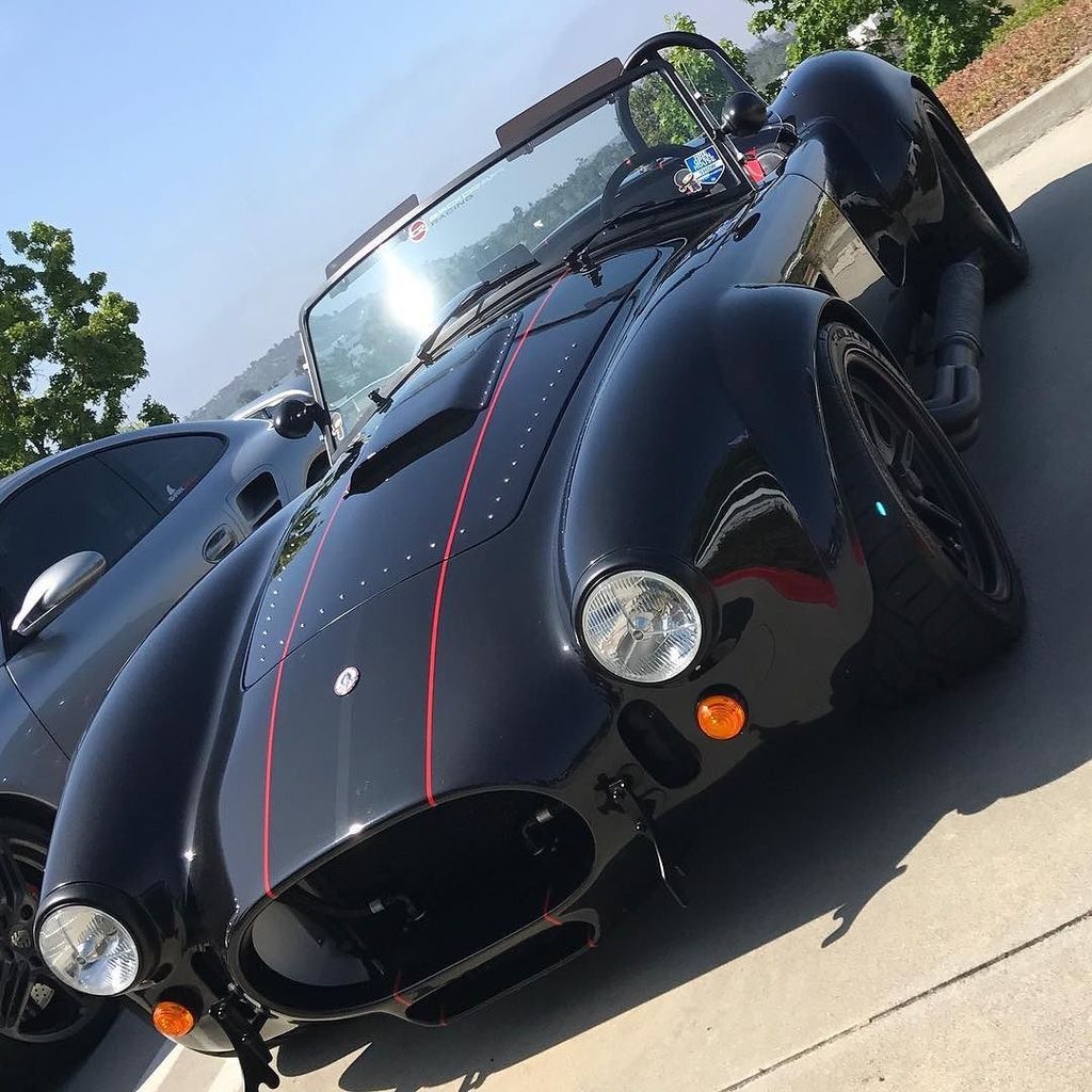 REVdata's tweet photo. Yeah, it's a replica, but it's a good looking one. #shelby #shelbycobra #revdata https://t.co/kMJ1xbfFZj https://t.co/8puX7pHzcq
