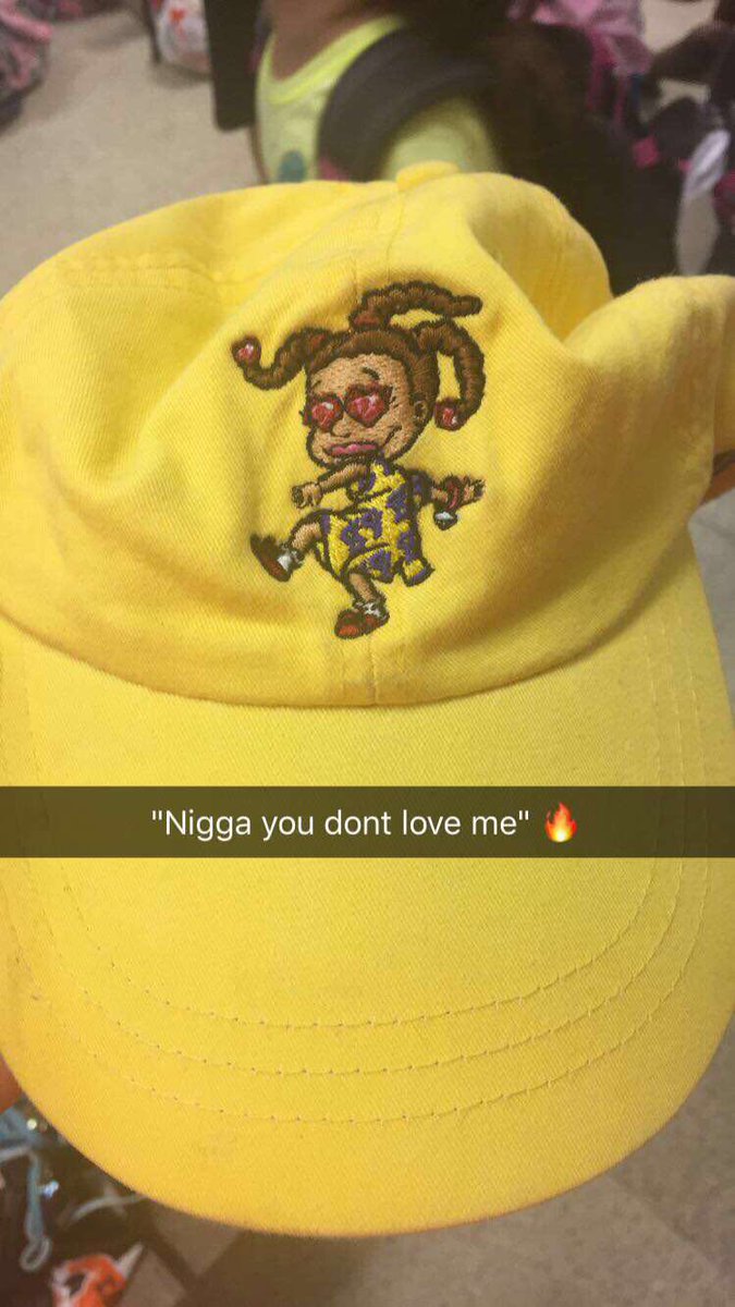 _nellelynn_'s tweet photo. Yall, this hat that one of my 7 year old campers had on today is so damn wavy https://t.co/z1283ZOTOb