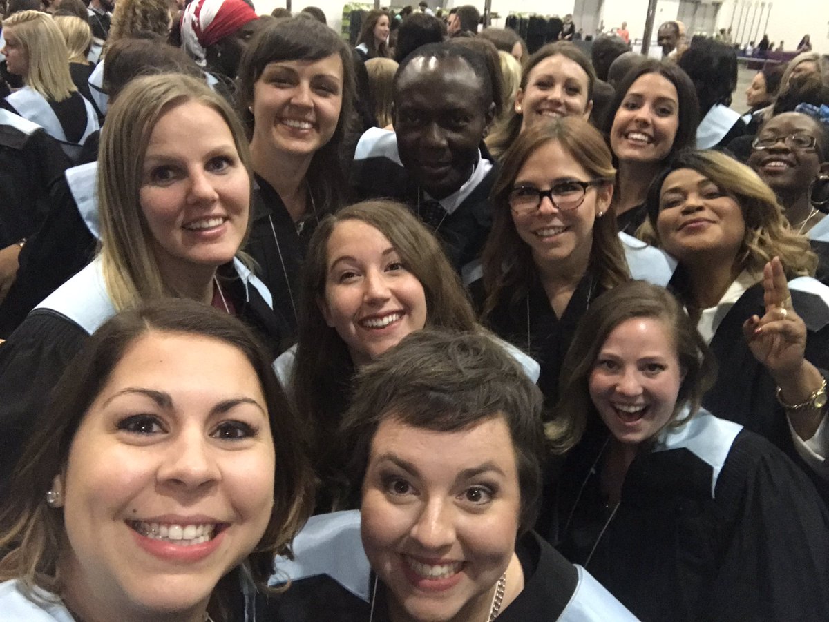 JanieAudet_'s tweet photo. Groupe A represent #uograd #education 🎓 https://t.co/MMzI7te4DQ