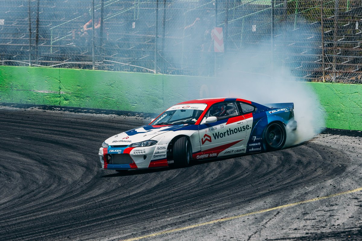 worthousedrift's tweet photo. Taking the time to look back at our first taste of the oval action in Orlando earlier this year. Loved it. Pics by @pmcgphotos https://t.co/Z2fBREvEqk