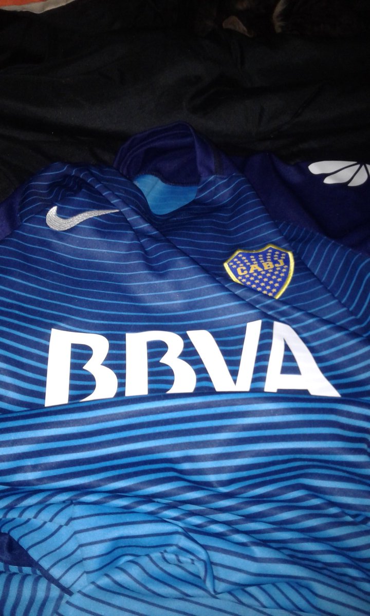 godoy8661's tweet photo. #BocaJuniors #campeon 2017!! 
Dale campeooon 
Dale campeooon 💙💛💙💛💙💛💙💛💙
@BocaJrsOficial https://t.co/9SLxVXqtsx