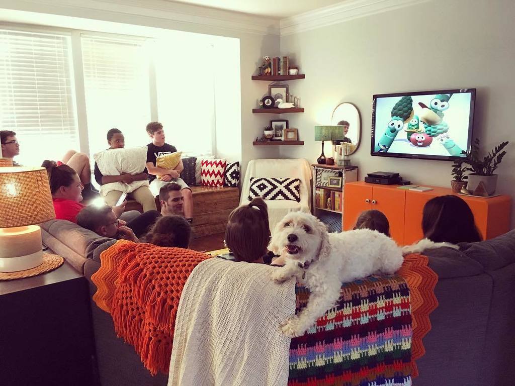 nlcclhstudents's tweet photo. By request: VeggieTales night with the RIOT group! The nostalgia is real... https://t.co/lhtiIddNwY