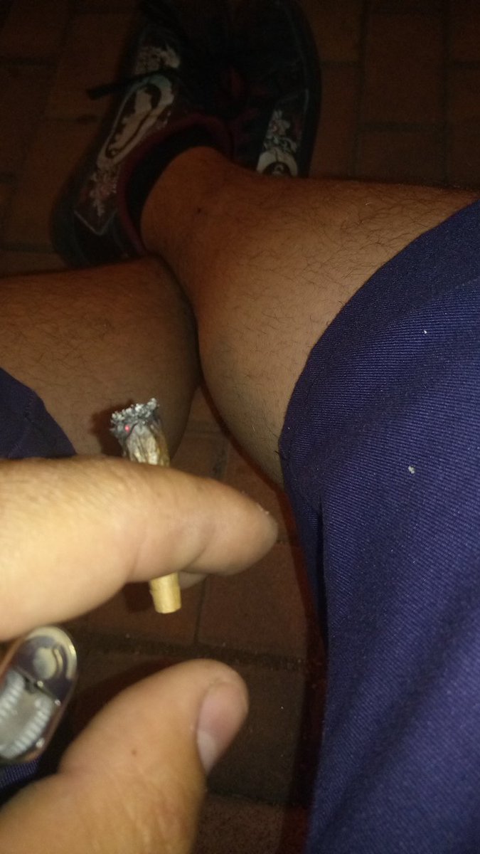 NoDuduZone's tweet photo. #Weednoshumos se me fue la siesta de las manos #arsa https://t.co/5FsWWn46SH