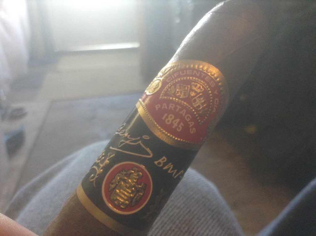 New order of cigars time to enjoy one <a href="/Mack280/">Gerald McIntyre</a> <a href="/PistolCliff/">Cliff Wilson</a> @CigarChairman <a href="/HN_JAD/">Houston-JD</a> <a href="/RobustoBabe/">Robusto Cigar Babe</a> @lisamejorado1