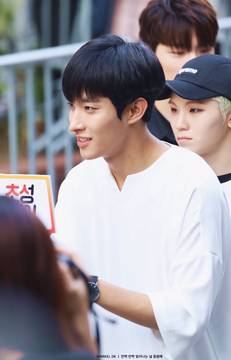 seokminspics's tweet photo. 170616 ➳❥ https://t.co/o36EZYbDra