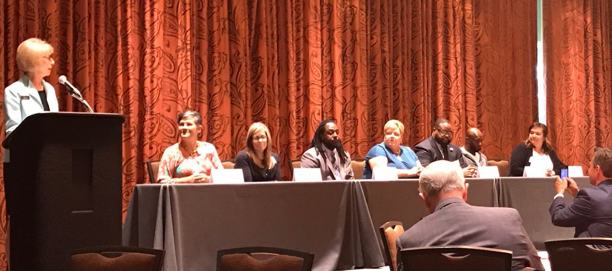 LynneNoe's tweet photo. Served on a panel w/ mentor teacher Christi Jimenez. Proud to represent MesquiteISD's partnership w/ #USPREPHTX & #untdallas teacher prep https://t.co/kEVWn1S95H
