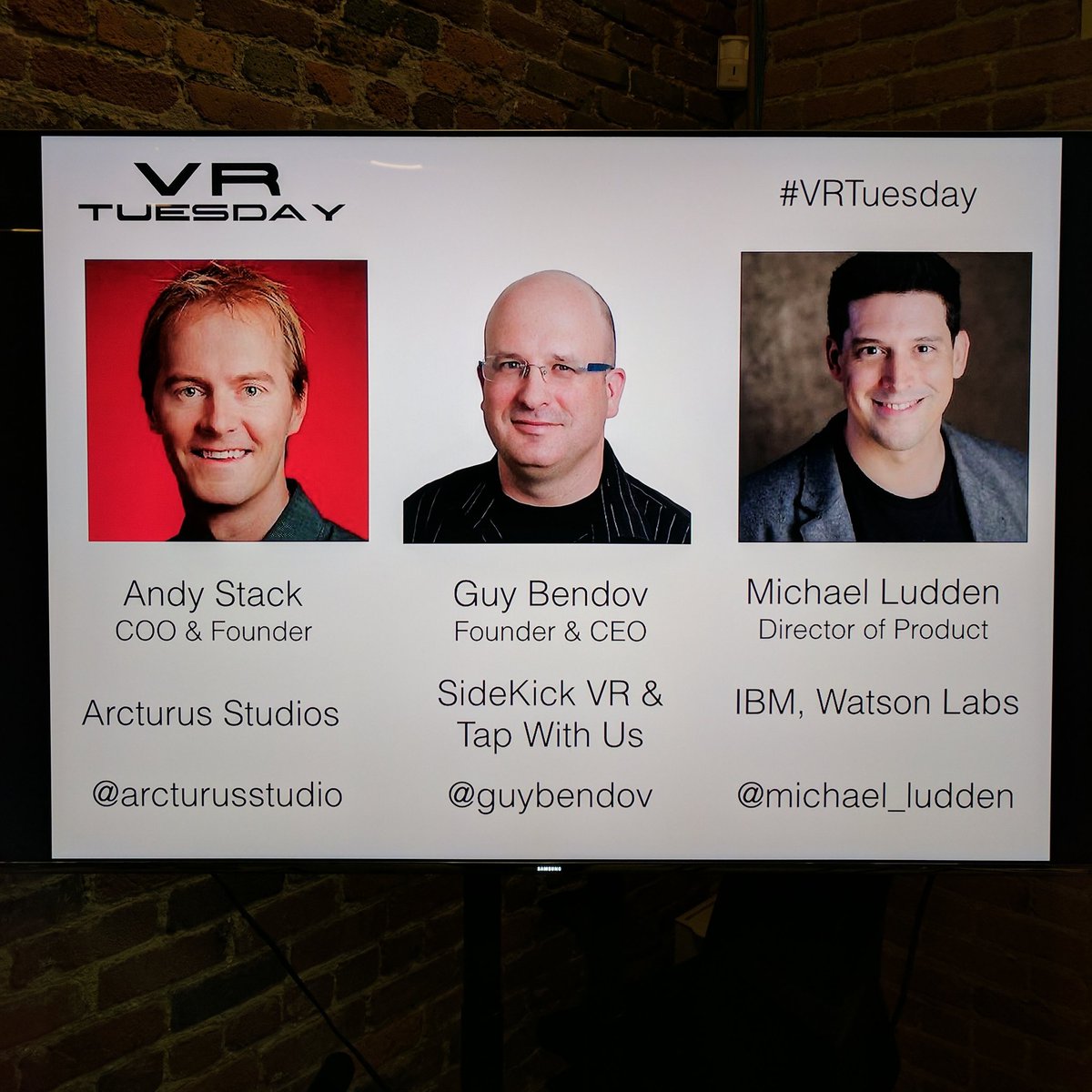 VR Tuesday tweet media