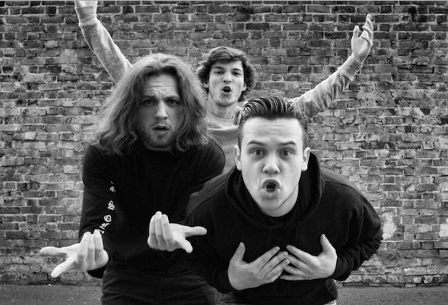 After winning the last heat of BotB we are now going HEAD TO HEAD at <a href="/ONeillsBromley/">O'Neill's Bromley</a>! IT'S 👏🏼 GONNA 👏🏼 BE 👏🏼 LIT ➡️ bit.ly/2uhkj0f