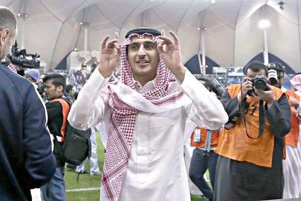 6XeyA6k2Frtf0f6's tweet photo. تستحق  كل هذه المحبة والقبول من جمهور الهلال 💙 شكراً لسموكم الدعم الا محدود  فهنيئاً للهلال بوجودك https://t.co/u7PxmW429f