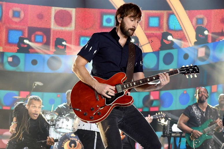 Send some love to Happy Birthday, Dave Haywood!  