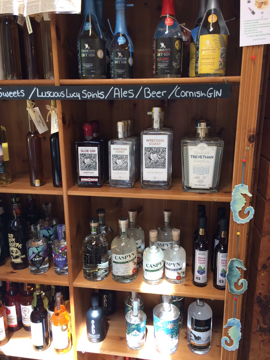 msharp's tweet photo. Great selection of Cornish gin @Trevallicks (I may have succumbed to the clotted cream gin). Tasty food and fun feeding the piggies 😀 https://t.co/aUaTZaRZCX