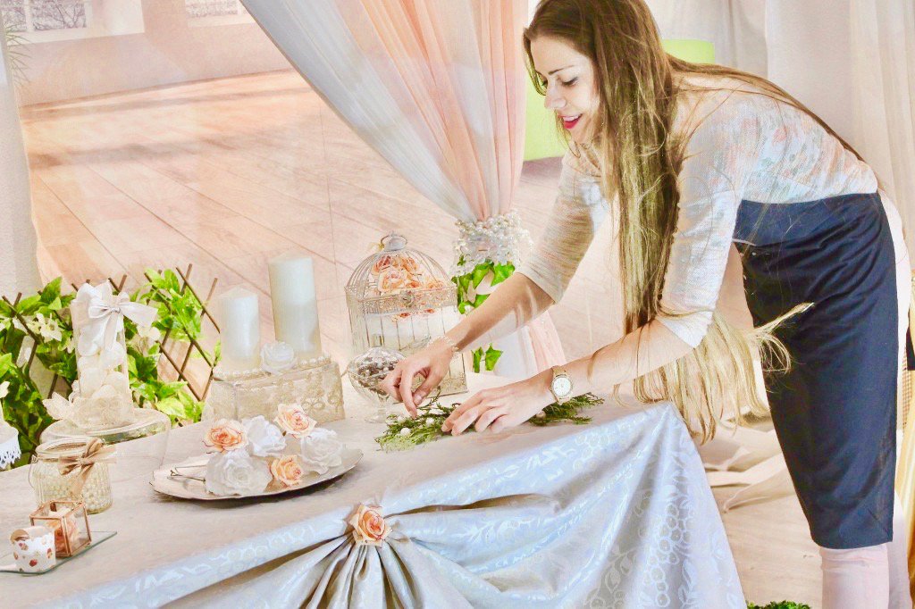 awedglobal's tweet photo. Si la decoración de eventos es tu pasión, no lo dudes: ¡desarróllala! #AWEDStyle #DecoEventos #Events #WeddingPlanning https://t.co/MvW8wrVzkO