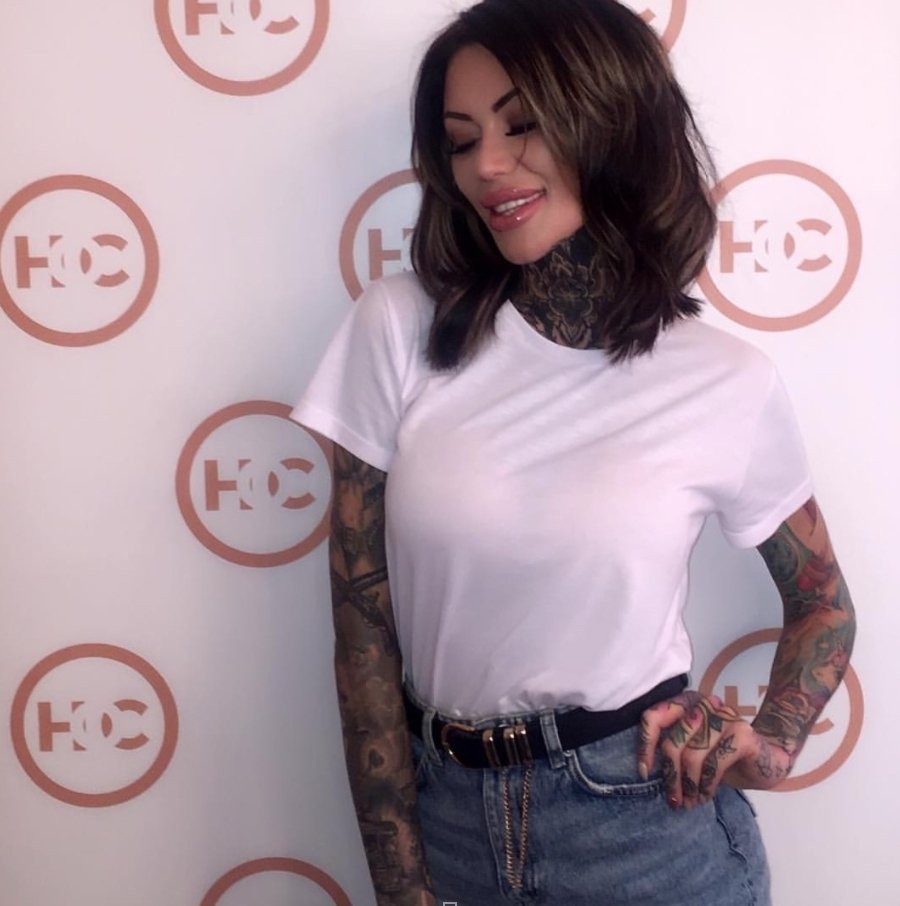 When the GORGEOUS @beckylocoholt came for a hair transformation 😍
We have a total girl crush! 
_
#WCW

_
📞01422 823329