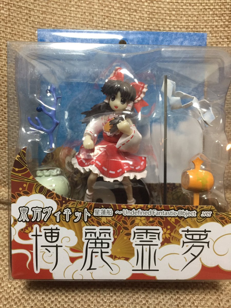 店で見かけて衝動買いしてしまった ZUN絵のフィギュアなんてあるんか、、、