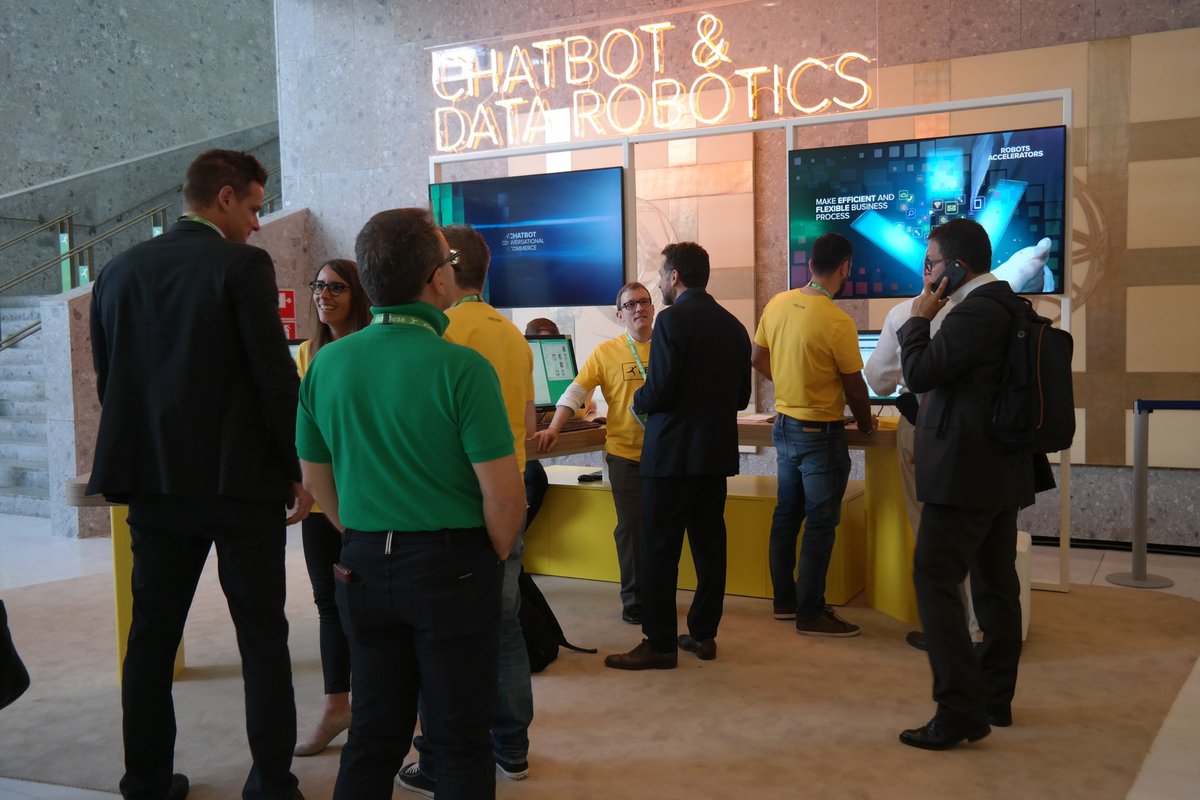 Reply_ITA's tweet photo. Scopri come automatizzare le attività semplici e ripetitive con #DataRobotics. #ReplyXchange17 #machinelearning #RPA https://t.co/uZMZNm0Lcd