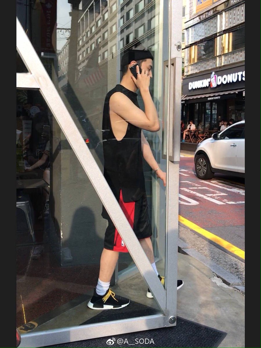 BoNaWJSN_95's tweet photo. Actually this is the real happened 😂😂😂😂
I was call him in my rest time 😘💕 https://t.co/1UVVml2niD