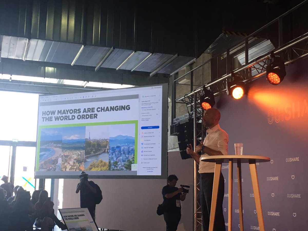 Benita Matofska tweet media