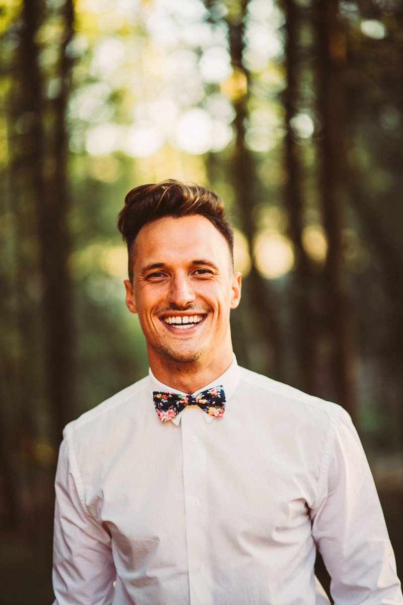 My name is Tony. Go take a look at why my new travel business, <a href="/caravan_tourism/">Caravan Tourism Co.</a> is the way: 
bit.ly/2spmihM 
#Travel #FamilyTravel