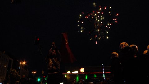 graswurzel_tv's tweet image. +++Das ist unsere Stadt!+++ Neuer Film aus dem Arrivati-Park online! graswurzel.tv/p290.html #nog20hh #NoG20 #Antikap_Camp