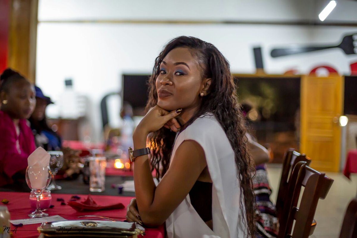 GabonCelebrites's tweet photo. CELEBRITY GUEST, l’émission tendance présentée par Adama Larah
https://t.co/rmWzOMu9Ll via @LbvCKoment #CelebrityGuestGC cc @Adamalala10 https://t.co/oZayjzytDu