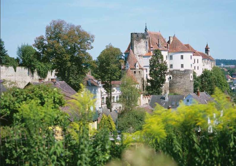 So. 9.7. 11h, Schloss Raabs: Schuberts 'Winterreise'"- Peripatetische Akademie auf Schloss Raabs an der Thaya
wien.gv.at/kultur/abteilu…