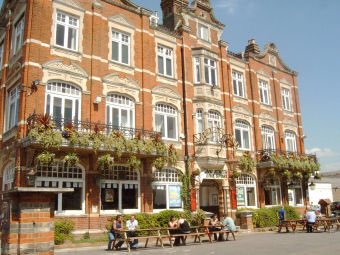 everythingleigh's tweet image. BREAKING NEWS: COUNCILLORS REFUSE PLANNING PERMISSION FOR NORCROSS' THE GRAND PLANS.  #leighonsea