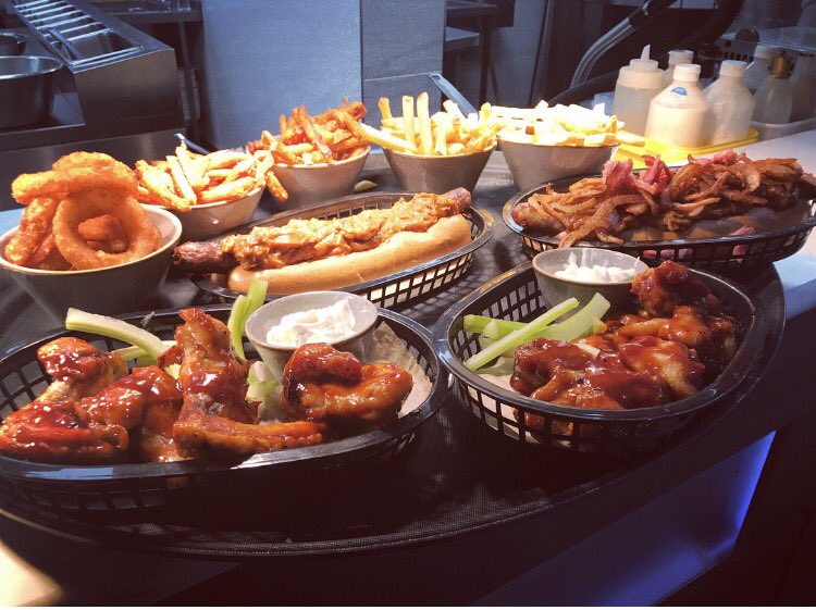 DogsNDoughnut's tweet photo. We're open &amp; serving our delicious hot dog 🌭🍟🍩 why not pop down for lunch. Walk-ins are welcome 🤗🤗 #Preston #Lancashire https://t.co/iNg6TJjdUa