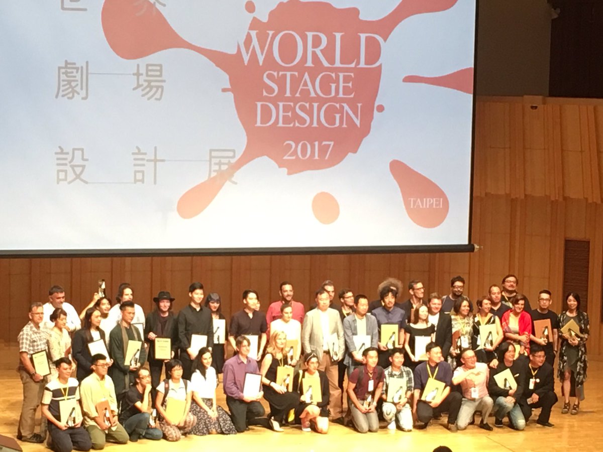 tdfdesigners's tweet image. An unexpectedly exhilarating #WSD2017 award ceremony- congratulations @davidshearing #beckyminto &amp;amp; #claremcgarrigle !