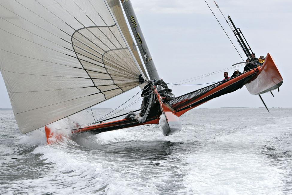 [Film antifouling] La performance jusqu'au bout: le trimaran MY WAY s'équipe du film macglide ! Pose prévue la semaine prochaine à Paimboeuf