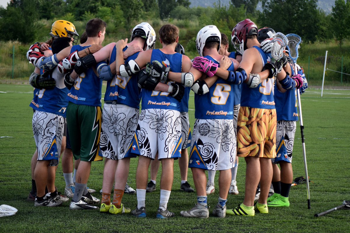 bcnlacrosse's tweet photo. Right on-Harry personifies the team's personality w/ his fruity shorts & game-face glare
#barcelonalacrosse #lacrosse #laxSolidarity https://t.co/tGIyNDlA1w