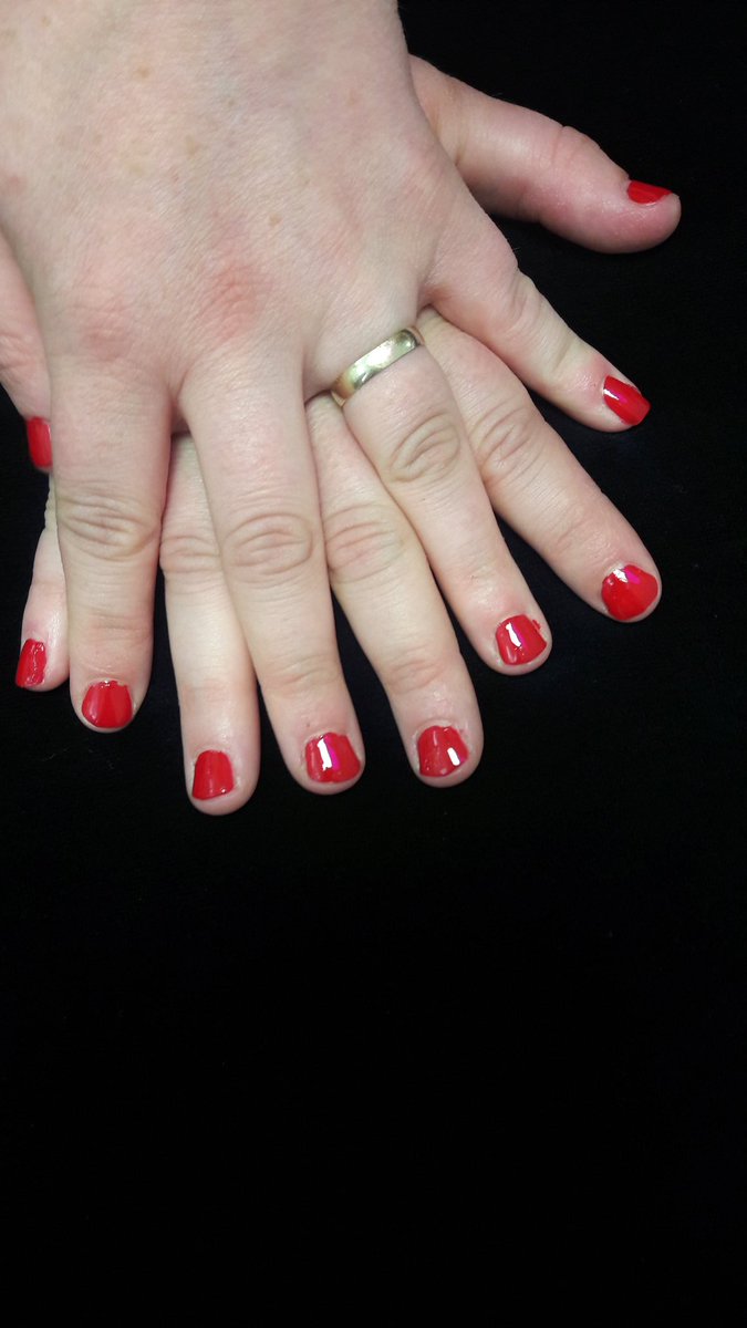 Its_charlotte2's tweet photo. #iamstudying #nails @RotherhamColl https://t.co/66OIbhFXmS
