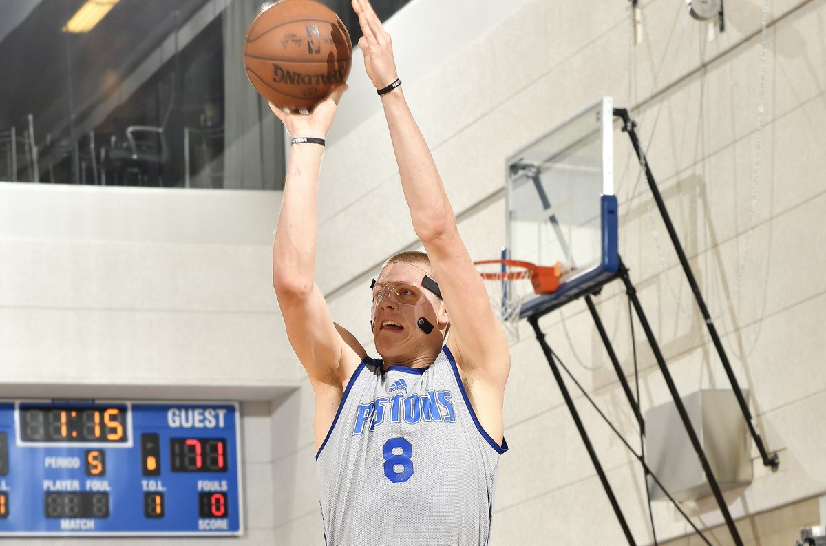 NBA's tweet photo. #NBASummer Standouts! 

Day 4 in Orlando: https://t.co/IYB9Z5heDX https://t.co/kVYAu60435