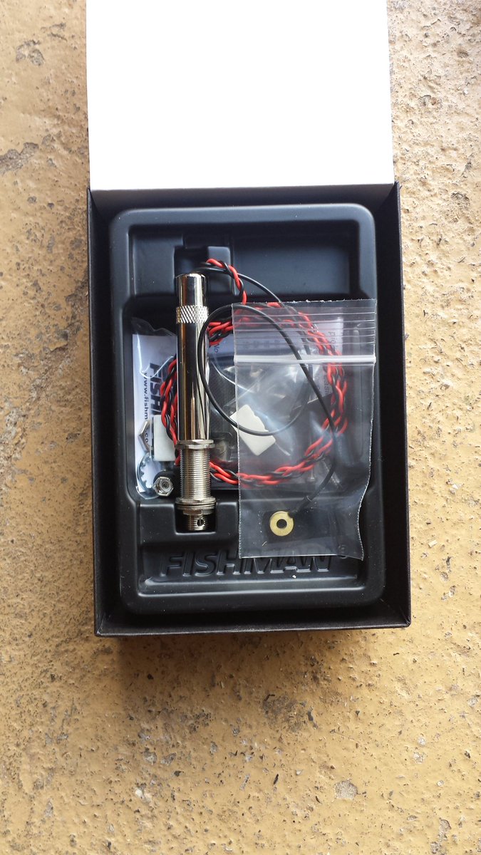 ShackletonInsts's tweet image. Got some pickups for sale, better than half price in most cases. New. Boxed. See on our site. #handmade #british #banjo #pickup #sale #offer