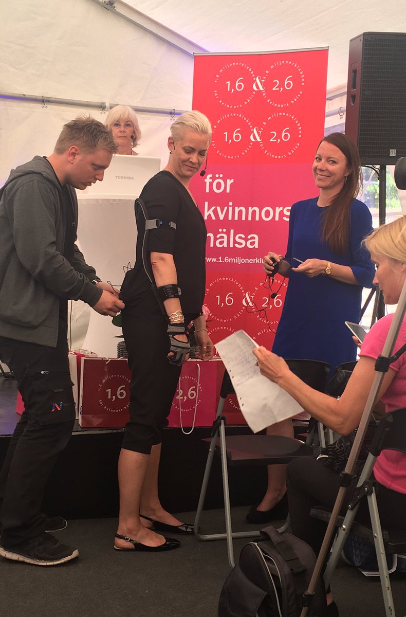 Nu är seminariet om robotteknik igång! Se live m.facebook.com/bioservo#!/bio… #almedalen17 #live