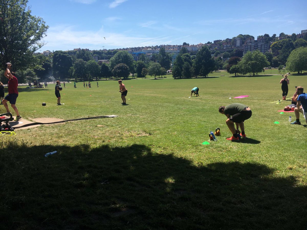 BTN_PT's tweet photo. Wednesday lunchtime crew smashing today's bootcamp session! #brightonbootcamp #brightonpersonaltraining #prestonpark #brighton https://t.co/wPZAmPuz9K