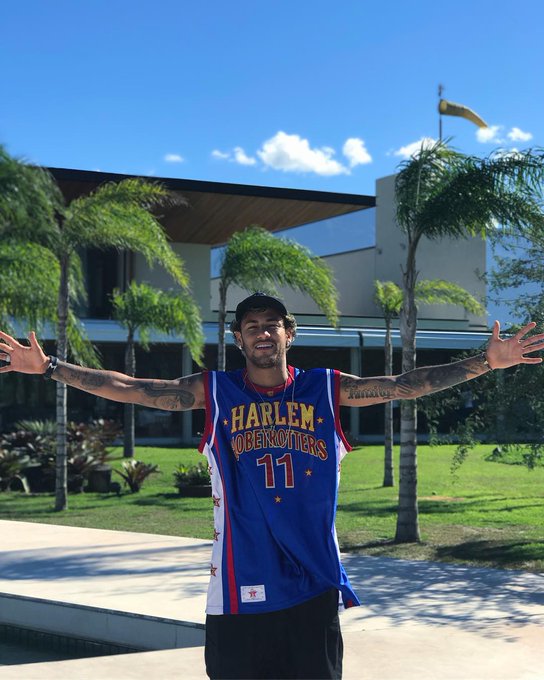 Ver imagem no Twitter Ver imagem no Twitter