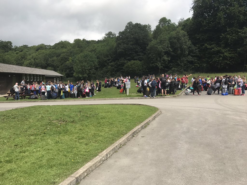 We've arrived! 200 pupils play 'Find your bag'! #Colomendy2017