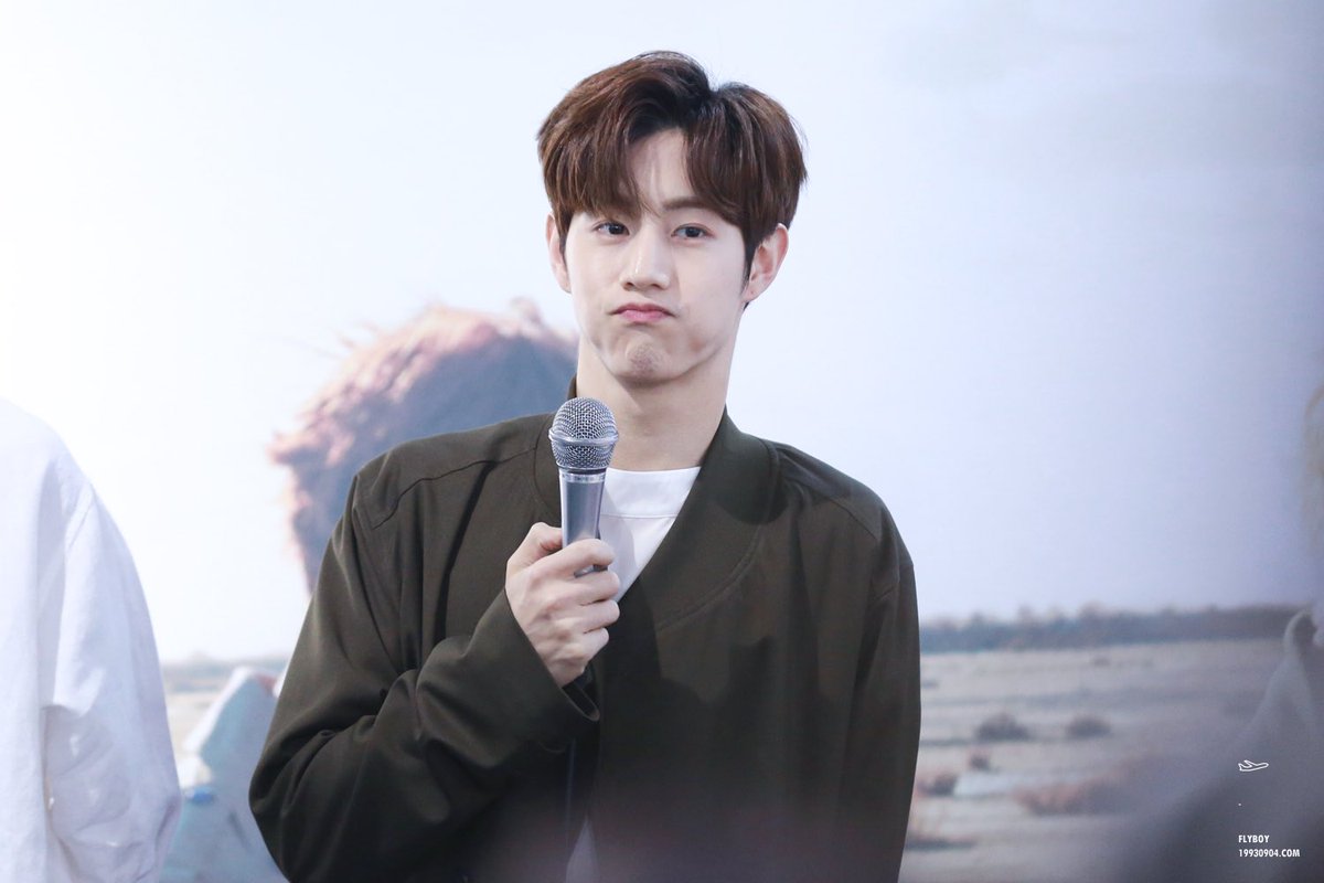 19930904com's tweet photo. #GOT7 #mark #갓세븐 #마크 https://t.co/PiXOb15HV4