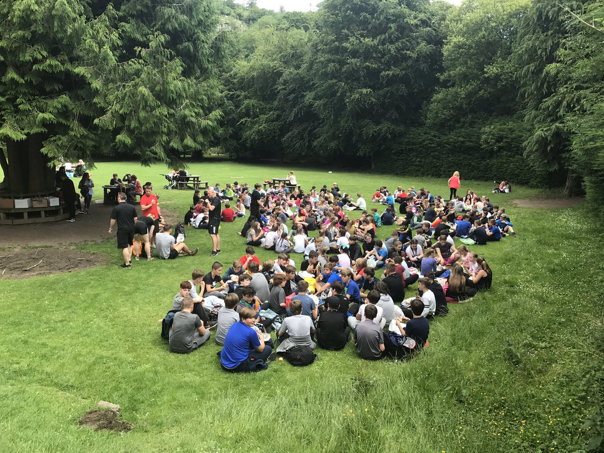 Lunch at Loggerheads Country Park. Three different members of public commented about how amazing the pupils were! #NoLitter #Colomendy2017