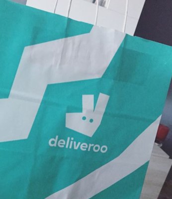 haiti1990's tweet photo. ¡Muy satisfecha con mi pedido de @Deliveroo_ES! Una genial experiencia! Repetiré seguro 😍 https://t.co/5o9ZMtmqKI