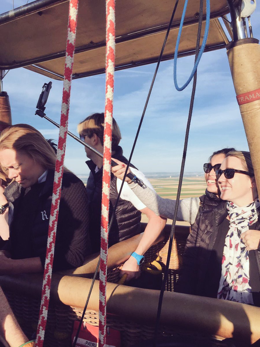MaisonRuinart's tweet photo. Worth getting up at 4am for? Absolutely! #hotairballoon #Champagnetrip #RuinartSommelierChallenge https://t.co/V8J580opyp