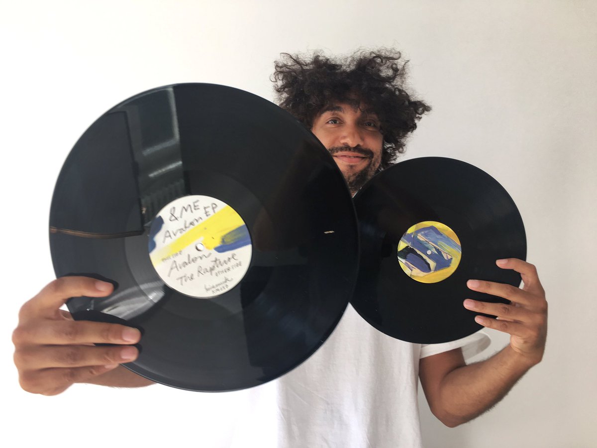 andmeandyou's tweet image. giving away two vinyl copies of my latest keinemusik ep 🥁🎹 just drop a comment and i will pm the lucky one 🥇🏆🥈