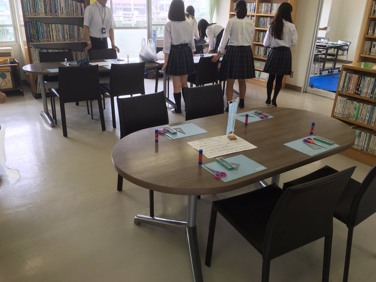 3710es's tweet photo. 遅くなりましたが7月2日の日曜日に大鳥中学校コミュニティハウスさんのイベントに参加させていただきました(^^)自分たちの企画、その他の方の企画など、とても楽しませていただきました´`*関係者の皆様、ありがとうございました！ https://t.co/YqN7mX6cAH