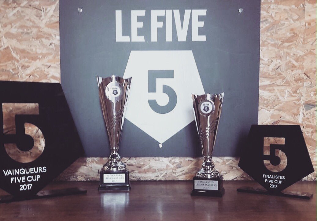 lefivefc's tweet photo. L'histoire du #Foot5 va s'écrire samedi 8 juillet ! Les coupes sont prêtes ! #FIVECUP #LIGUE5MASTER5 https://t.co/NPcu5x6B4m