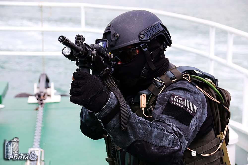 Amiruddin On Twitter 69 Komando With Their Latest Black Mamba Outfit Pdrmsia 69komando Https T Co Ypcazedhqi Twitter